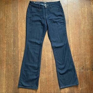 ANN TAYLOR LOFT size 8 original bootcut jeans